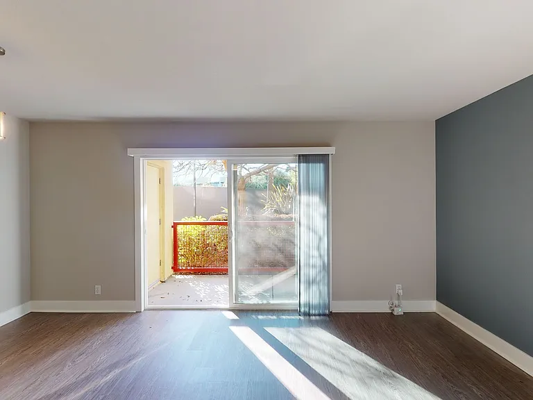 CitySouth — Photo 74
