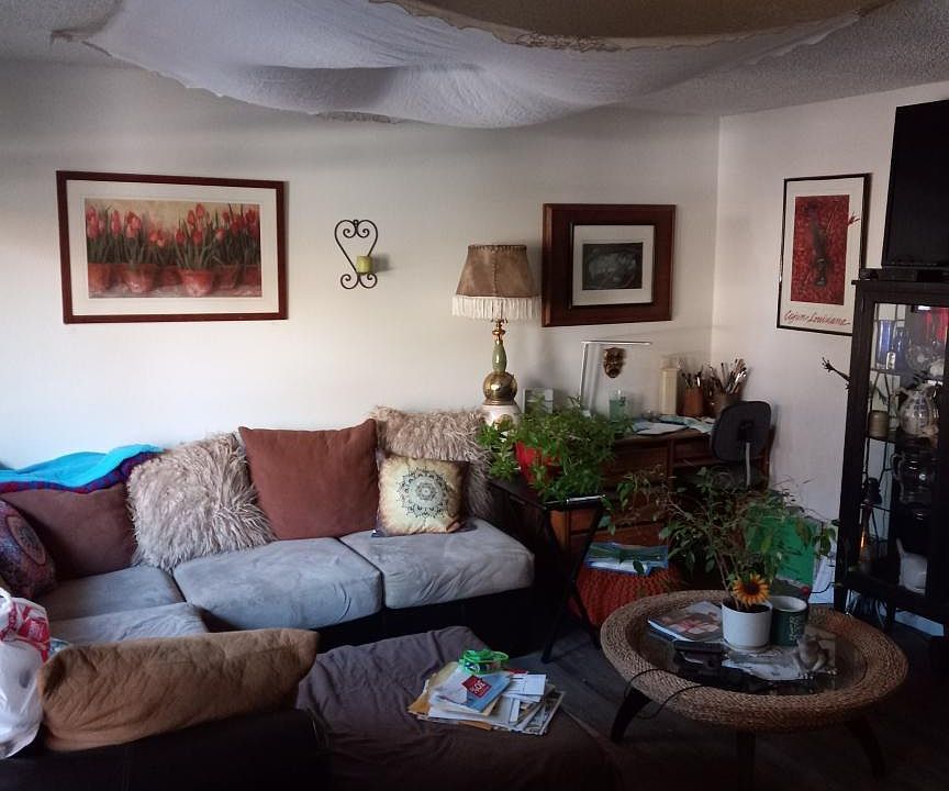 2nd image of 360 Saint Lawrence Ave #360