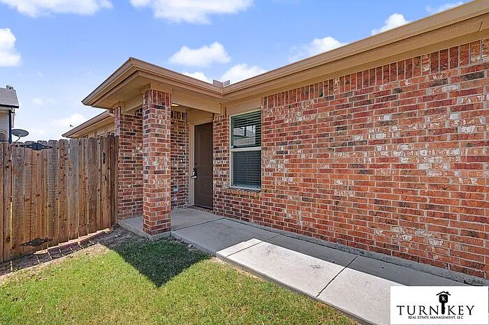 1324 White Sand Dr — Photo 26