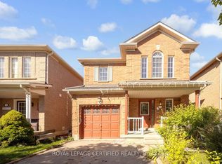 6 Hillsburgh Dr, Brampton, ON L6X4Z1
