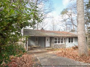 46 Starfire St, Franklin, NC 28734