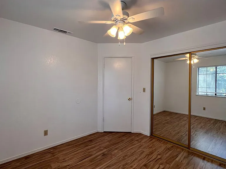 479 E Alluvial Ave #103 — Photo 28