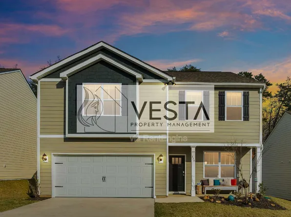 575 Country Oak Dr, Asheville, NC 28804