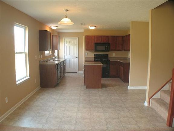 2nd image of 11402 High Grass Dr