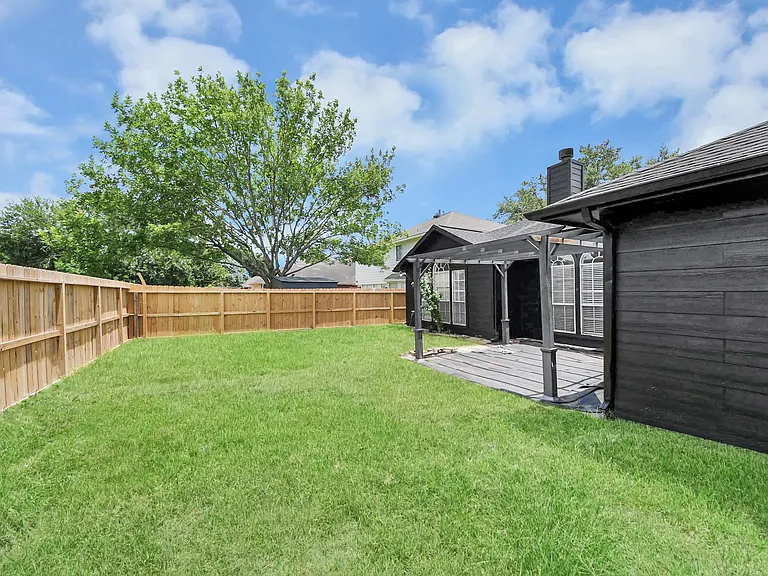 22722 Birch Point Dr — Photo 39