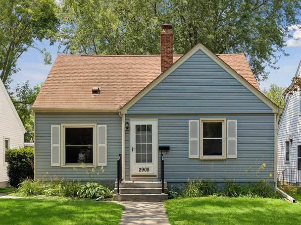 2908 Hampshire Ave S, Saint Louis Park, MN 55426