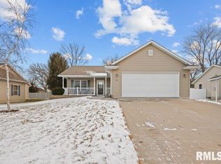 131 W Harvest St, Eldridge, IA