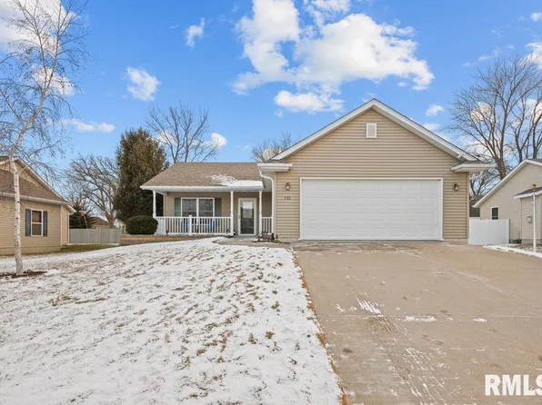 131 W Harvest St, Eldridge, IA 52748