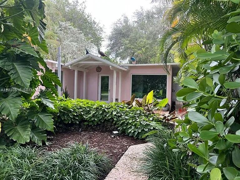 6851 SW 77th Ter — Photo 39