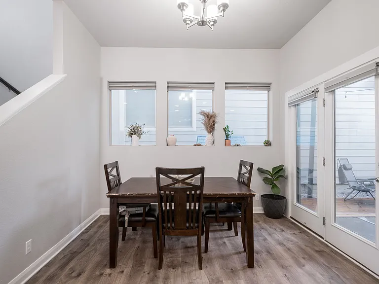 1385 W 66th Pl — Photo 8