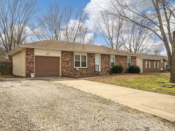 3rd image of 602 E Dyann Drive