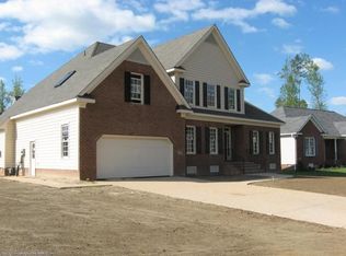 402 Ironwood Dr, Williamsburg, VA 23185