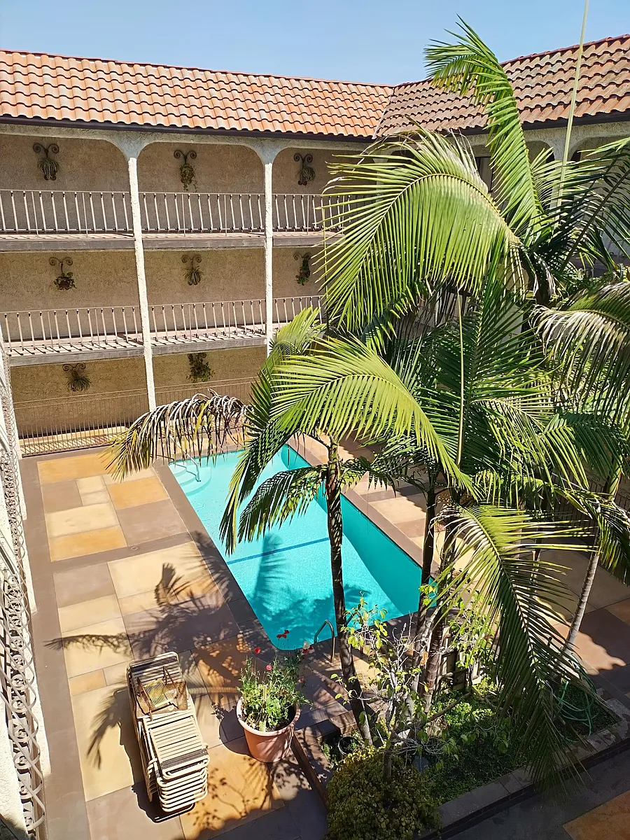 Pool - 510 N Maryland Ave