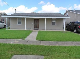 48 Mason St, Gretna, LA 70053
