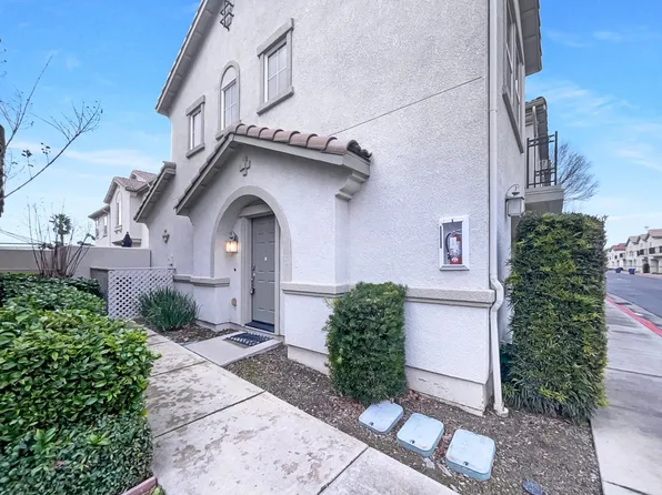 3301 N Park Dr Unit 712, Sacramento, CA 95835
