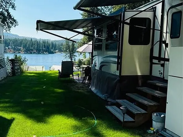 41000 Granite Point Rd #Lv4, Loon Lake, WA 99148