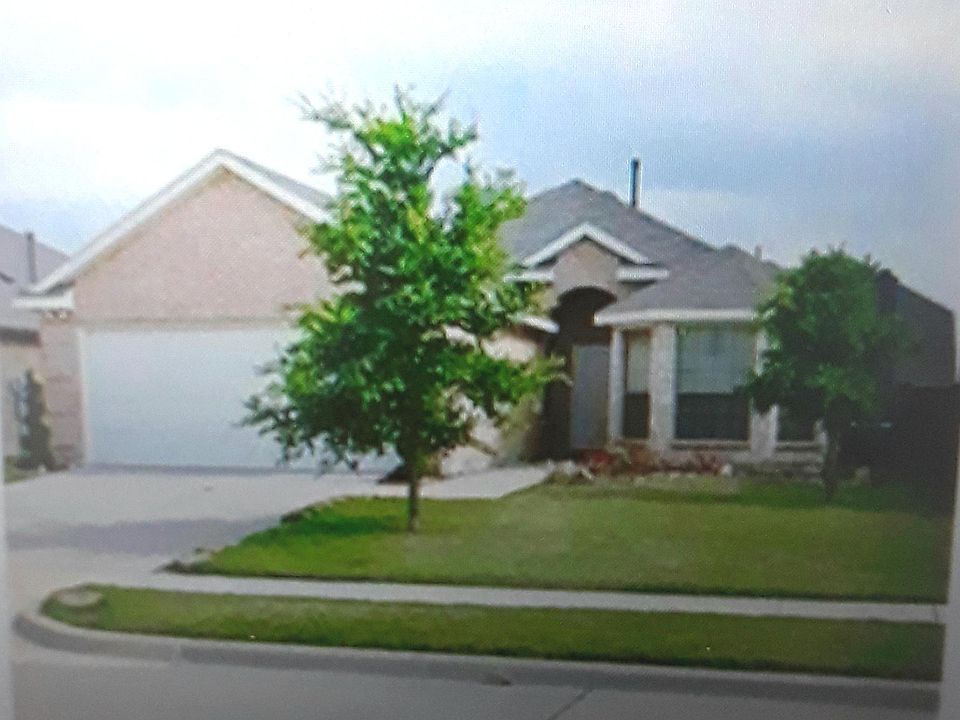 1st image of 9617 Palm Valley Dr