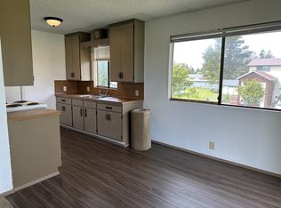 618 N Ocosta St, Westport, WA 98595