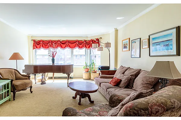 Sold by Compass | media 3