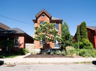 61 William St, Hamilton, ON L8L5T6