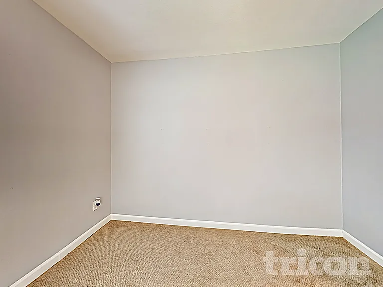 4153 2nd Ave N — Photo 9