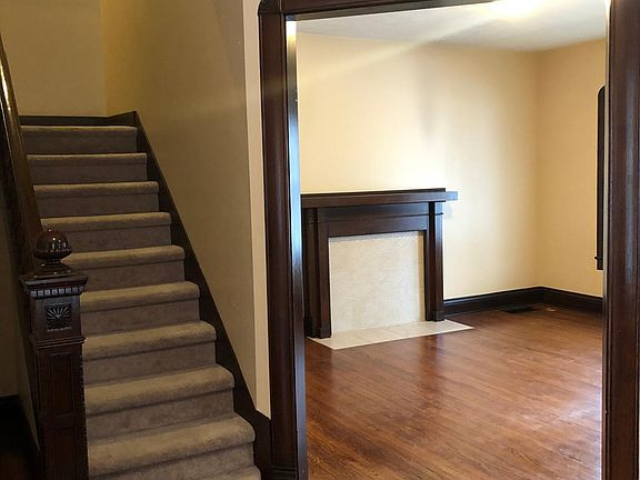 3rd image of 1701 Park Ave
