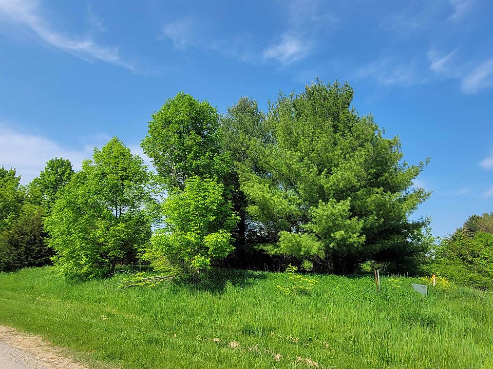 1st image of 1 Bluffwood Trl