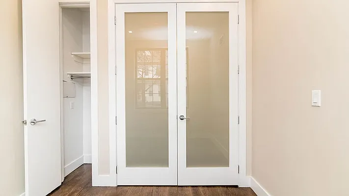 Rented by Nooklyn NYC LLC | media 66