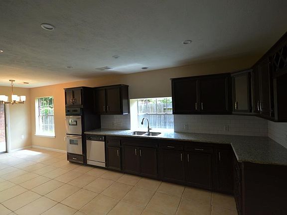 4th image of 7011 Elm Trace Dr