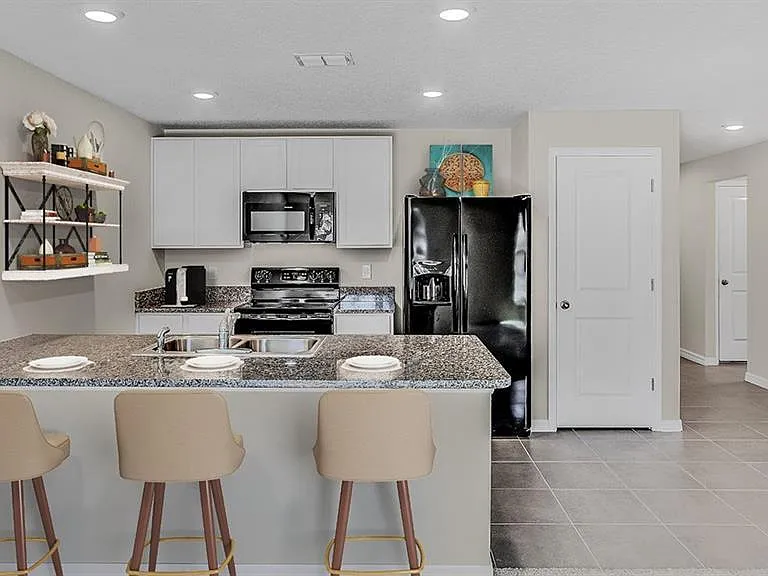 8875 Bower Bass Cir — Photo 2
