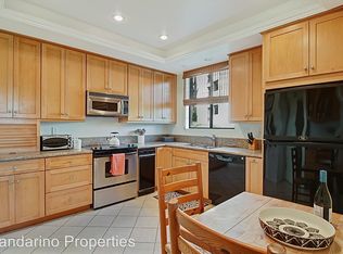 22 Seaview Dr, Santa Barbara, CA 93108