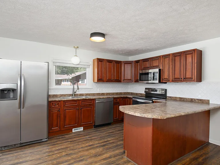 2751 S Wallis Smith Blvd — Photo 17