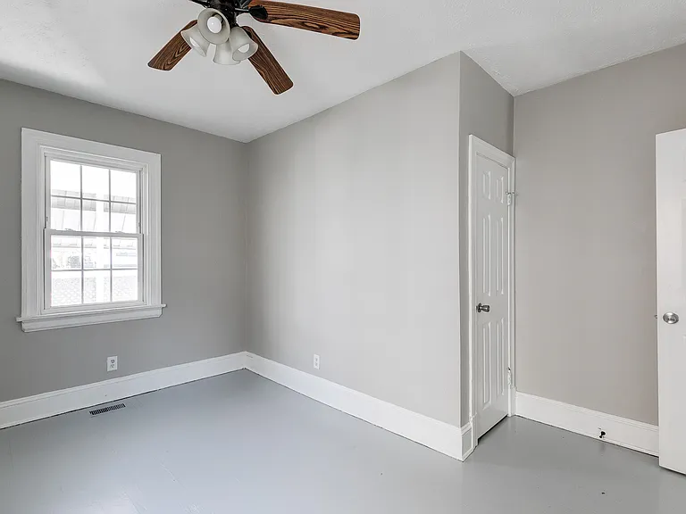 3621 Benton Ave — Photo 13