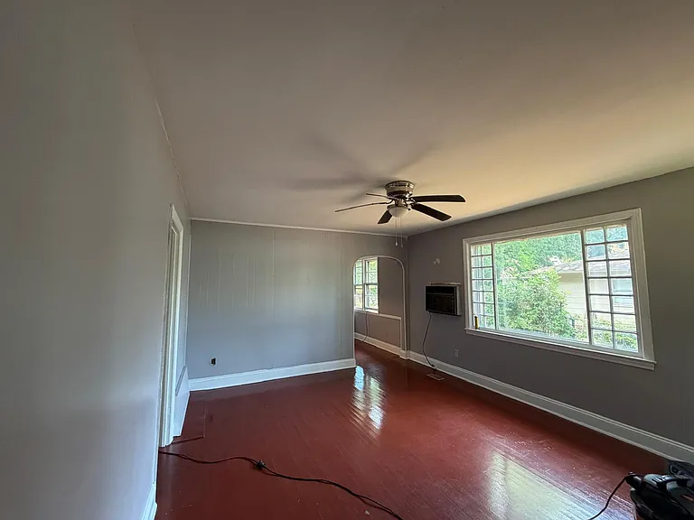 166 Buckingham Ave — Photo 7