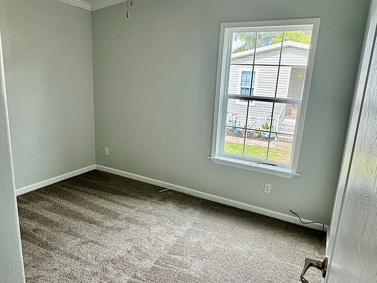 Lakeshore Landings — Photo 23