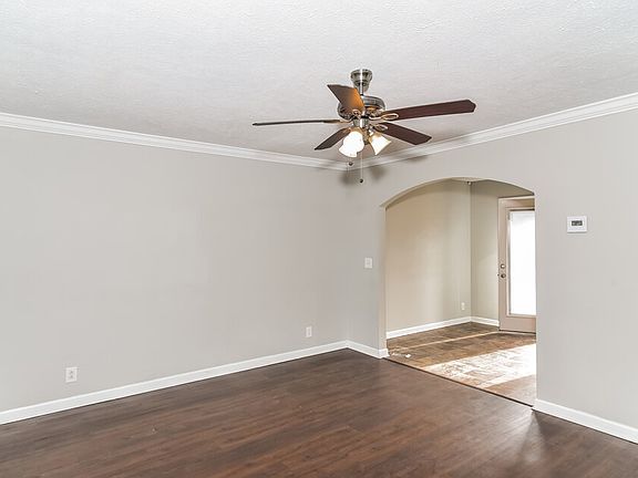 4th image of 3409 Smarty Jones Ct
