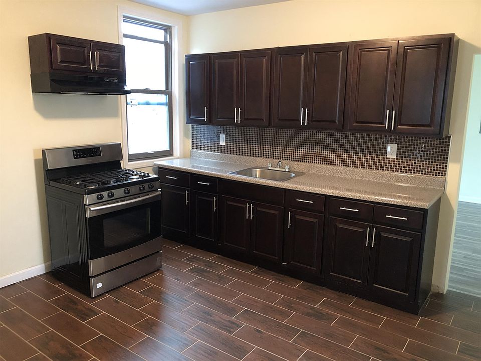 1st image of 47 N 14th St #8