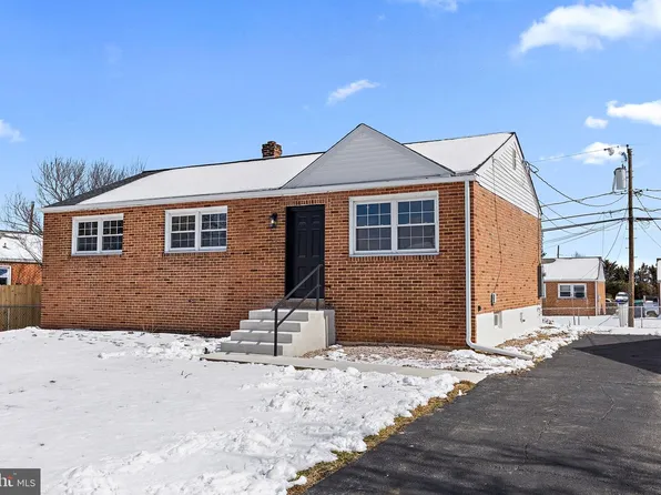 318 S Dupont Rd, Newport, DE 19804