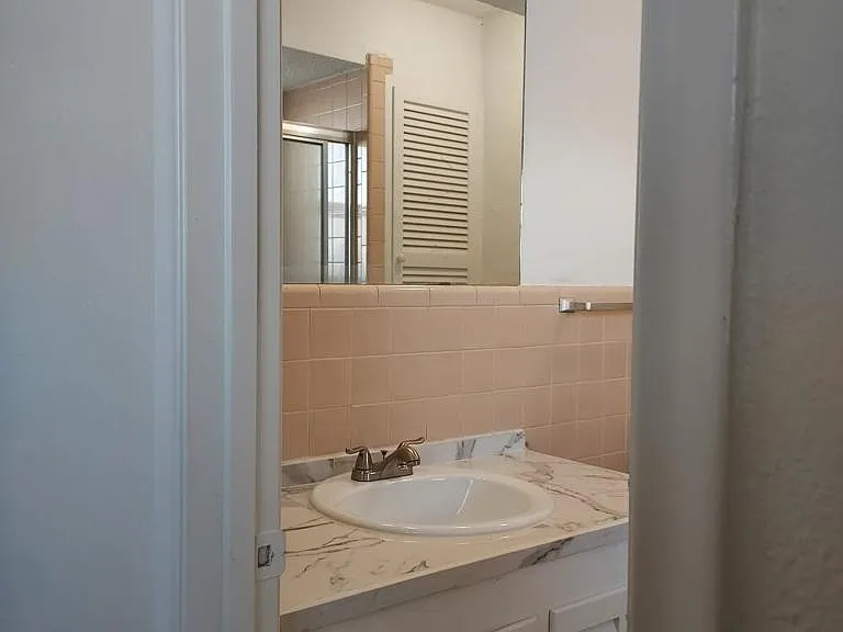 11114 Valleydale Dr #B — Photo 5