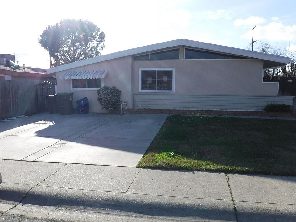 1st image of 3919 N Delaware Ave