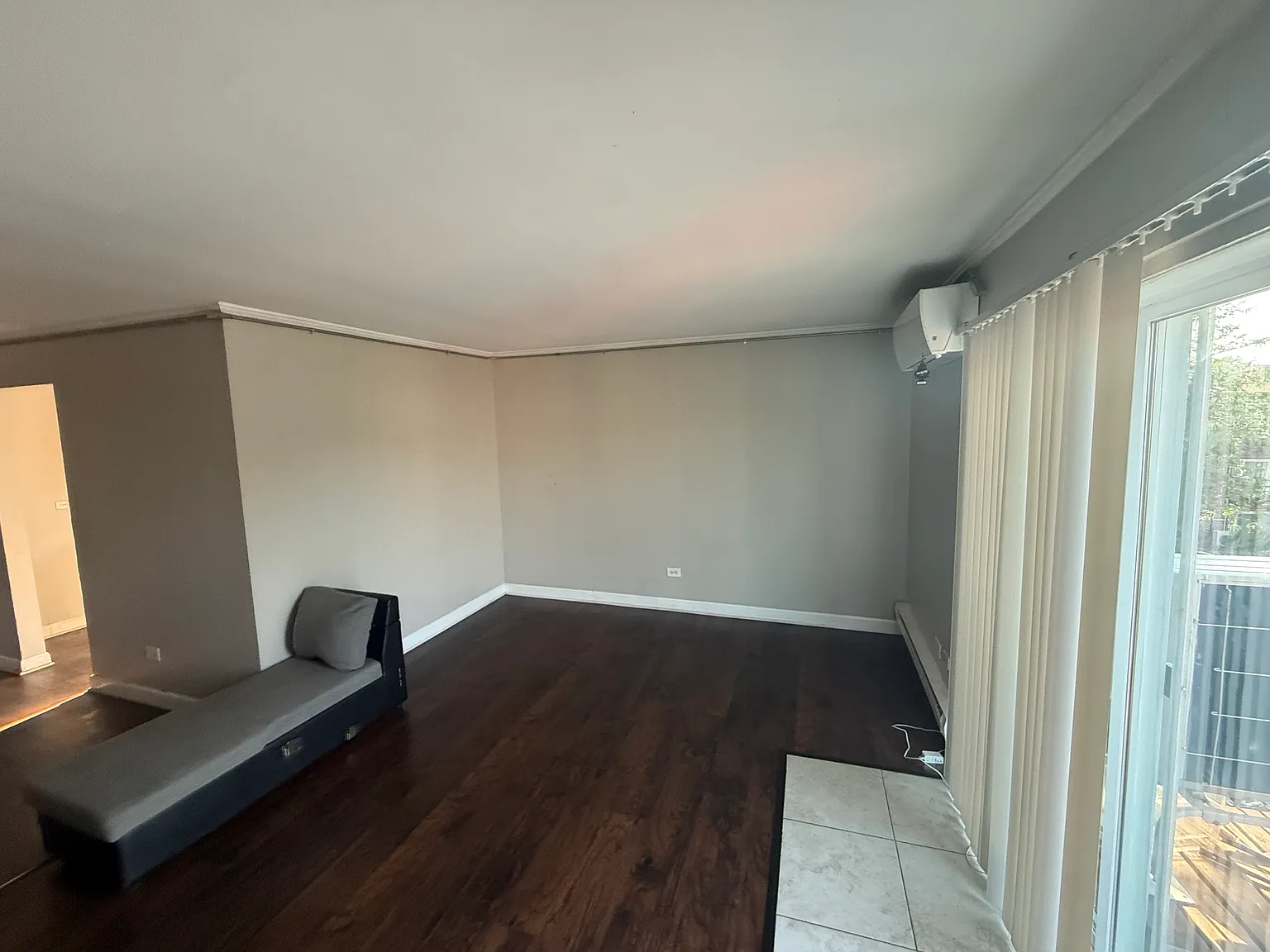 2 bed, 1220 sqft, $1,650 — Photo 3