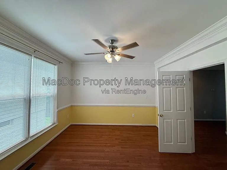 1404 Graham Dr — Photo 7
