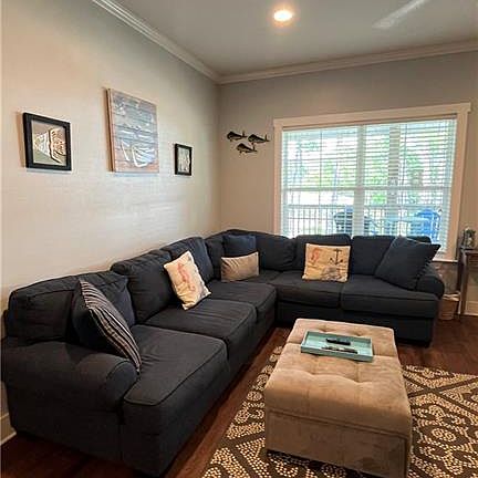 4th image of 175 Orleans Dr Unit B