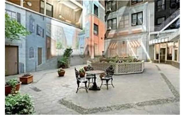 Sold by Douglas Elliman | media 21