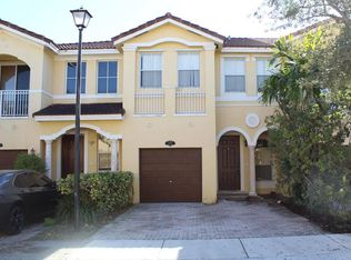 14946 SW 9th Way, Miami, FL 33194