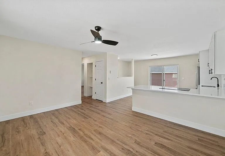 6364 Julian St — Photo 5