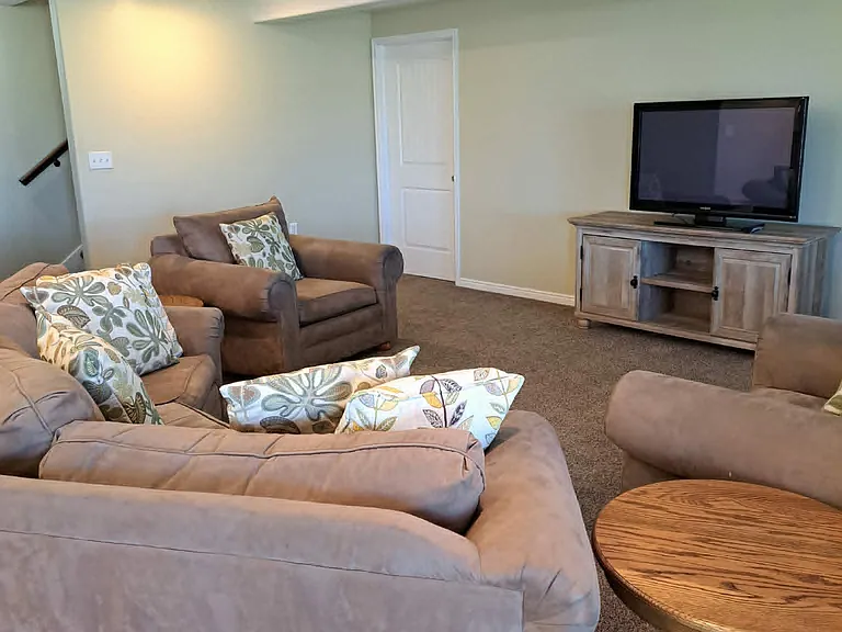 334 W Shadow Ridge Dr — Photo 8