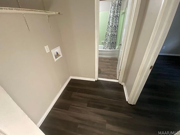 4th image of 1229 Karen Rd