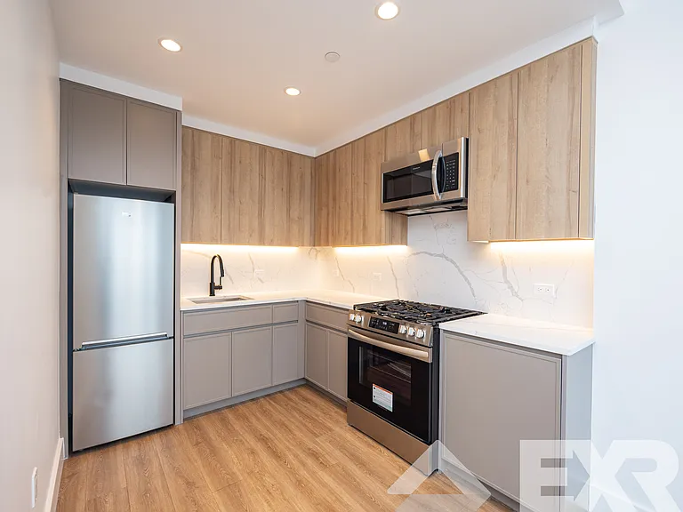 2230 Cropsey Ave #903 — Photo 1