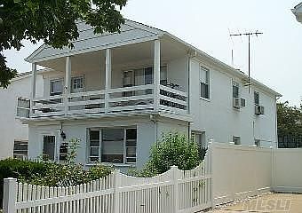 2nd image of 646 E Park Ave